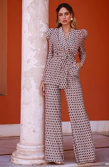 Ensemble élégant et stylé pour femmes à deux pièces avec ceinture à nouer Chic & Stil