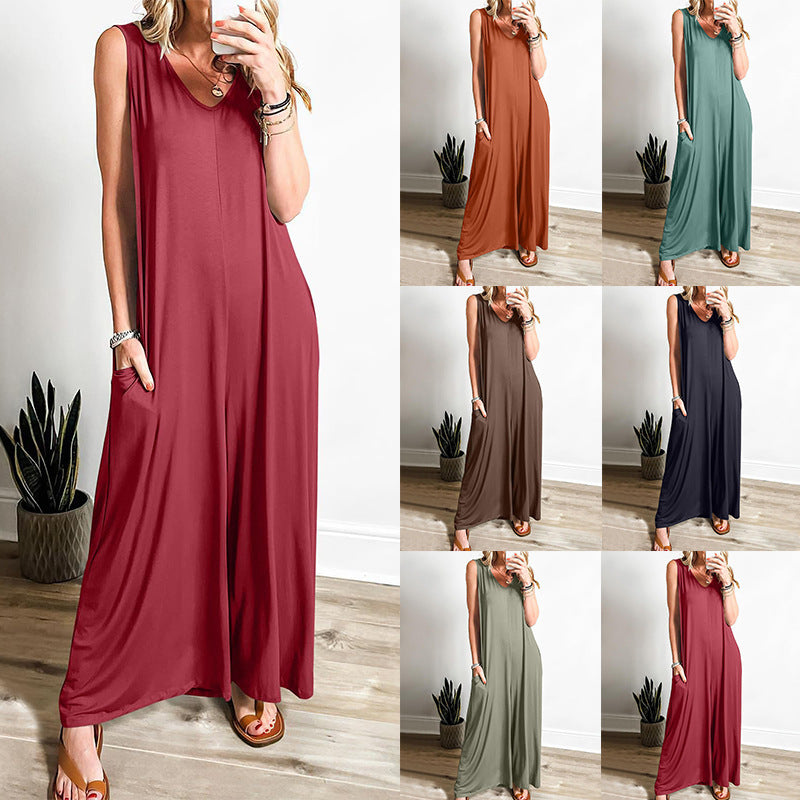 Ladies lightweight jumpsuit with deep V-neck and side pockets Lune London