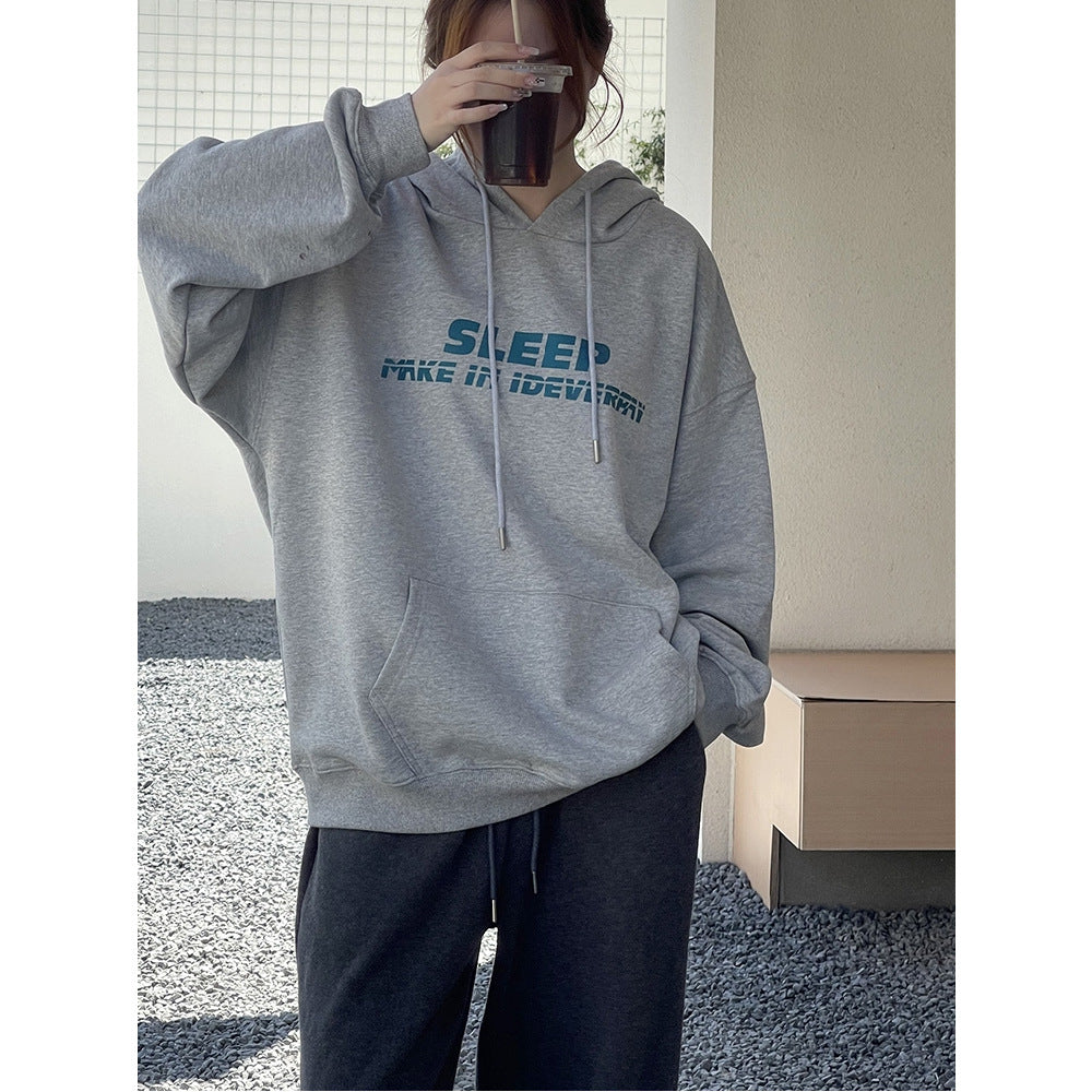 Women's hoodie with casual lettering and comfortable fit Lune London