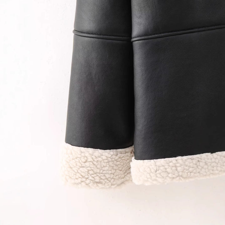 Trendy faux leather jacket for women with cozy lining Lune London