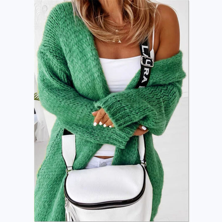 Ladies chunky knit cardigan with open front and relaxed fit Lune London