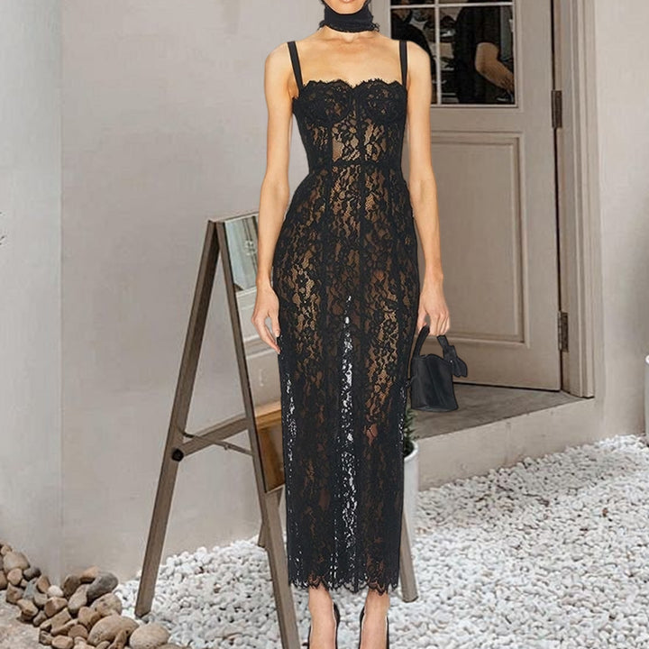 Maxi lace dress for women with a seductive design Lune London