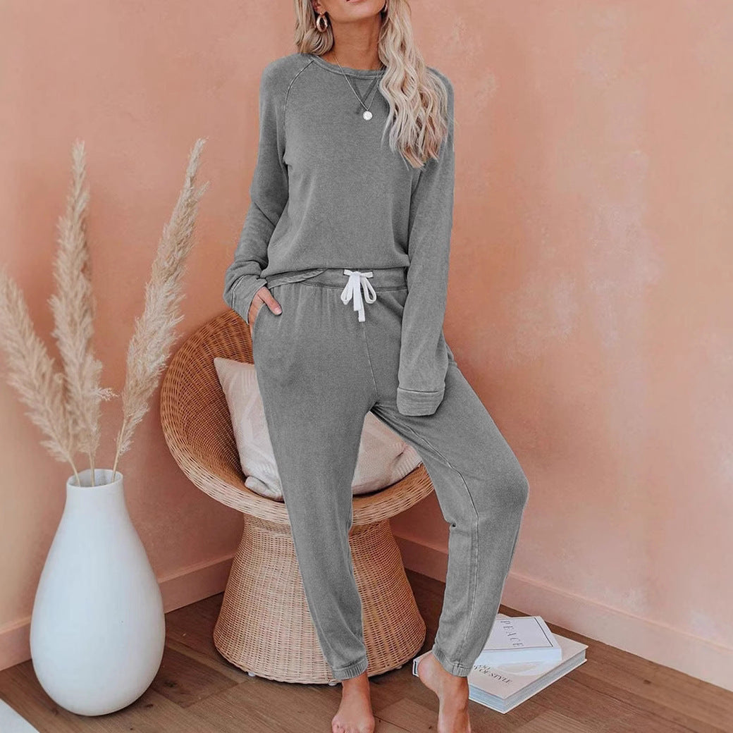 Ensemble de détente confortable pour femme avec un sweat-shirt surdimensionné élégant et des pantalons relaxants Chic & Stil