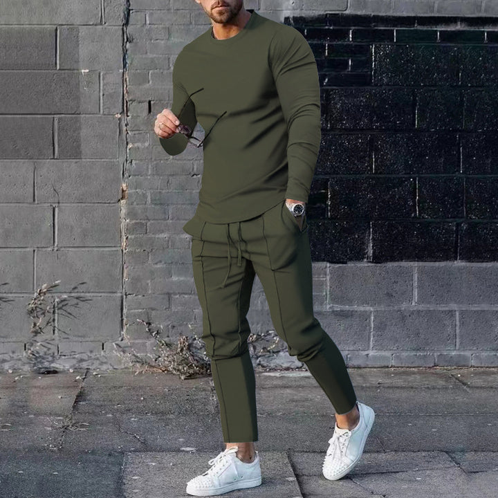 Men's stylish and chic sports top and jogging pants