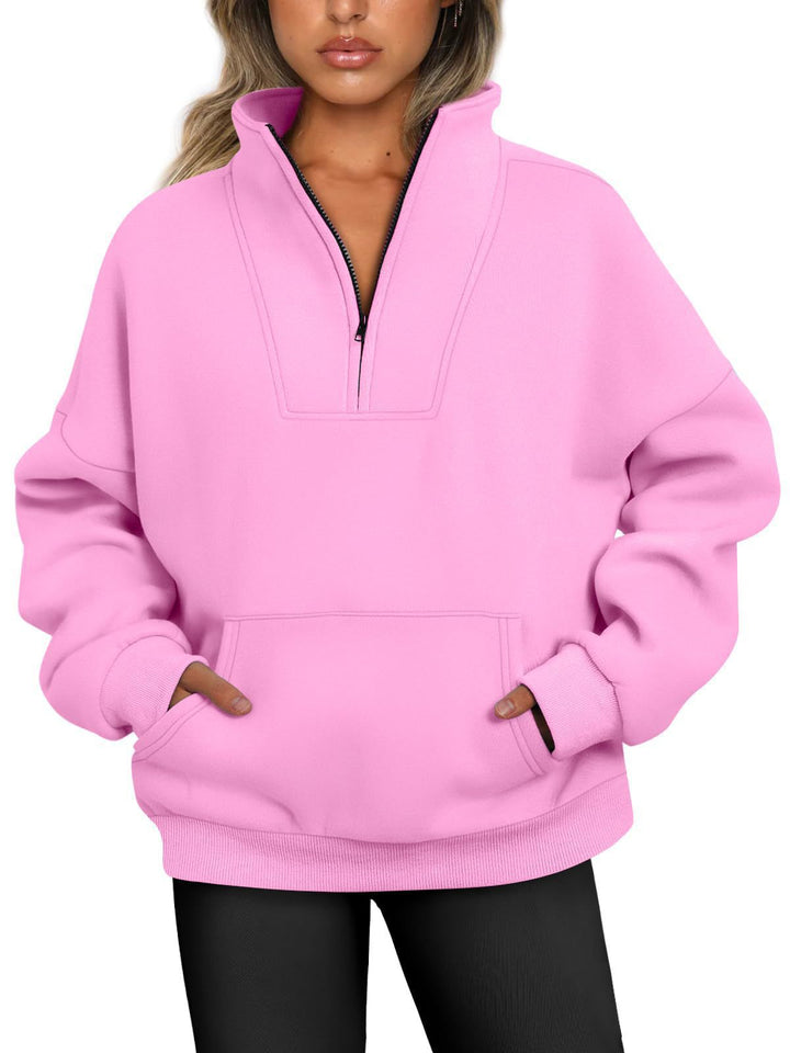 Pull femme décontracté avec col montant et poche kangourou pratique Lune London