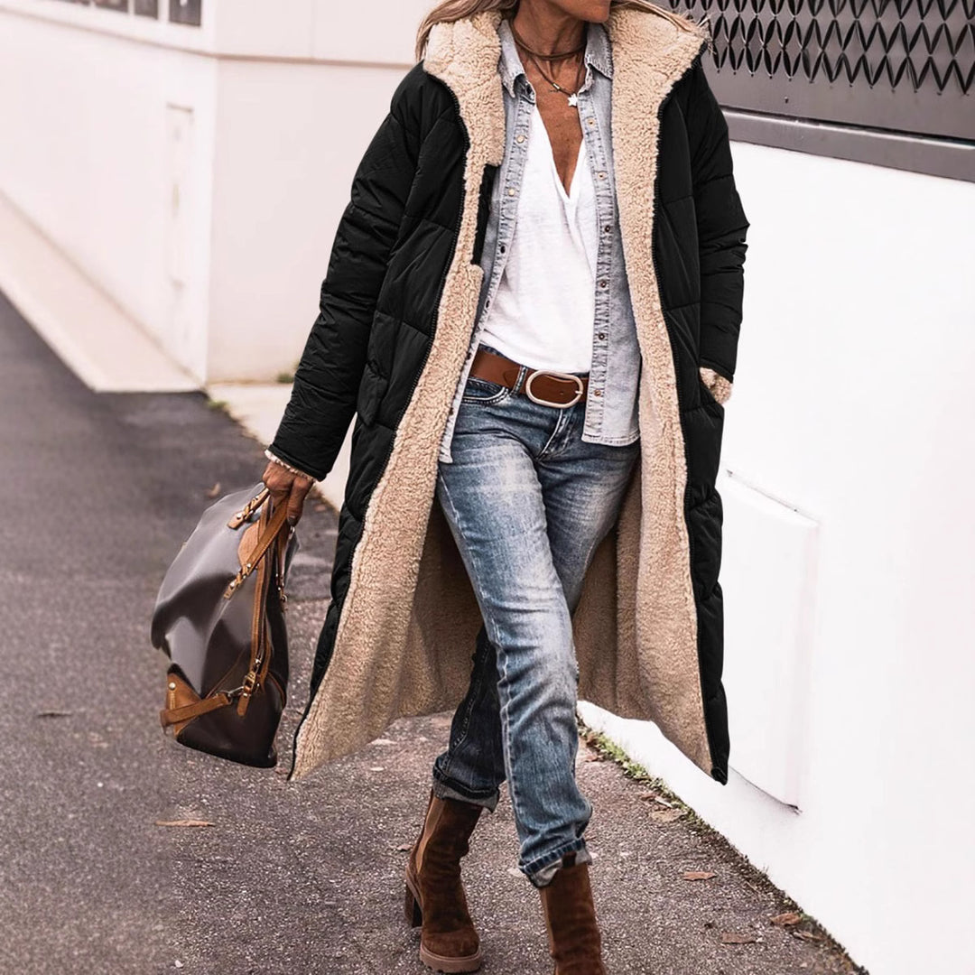Ladies long down jacket with cozy teddy lining and large collar Lune London
