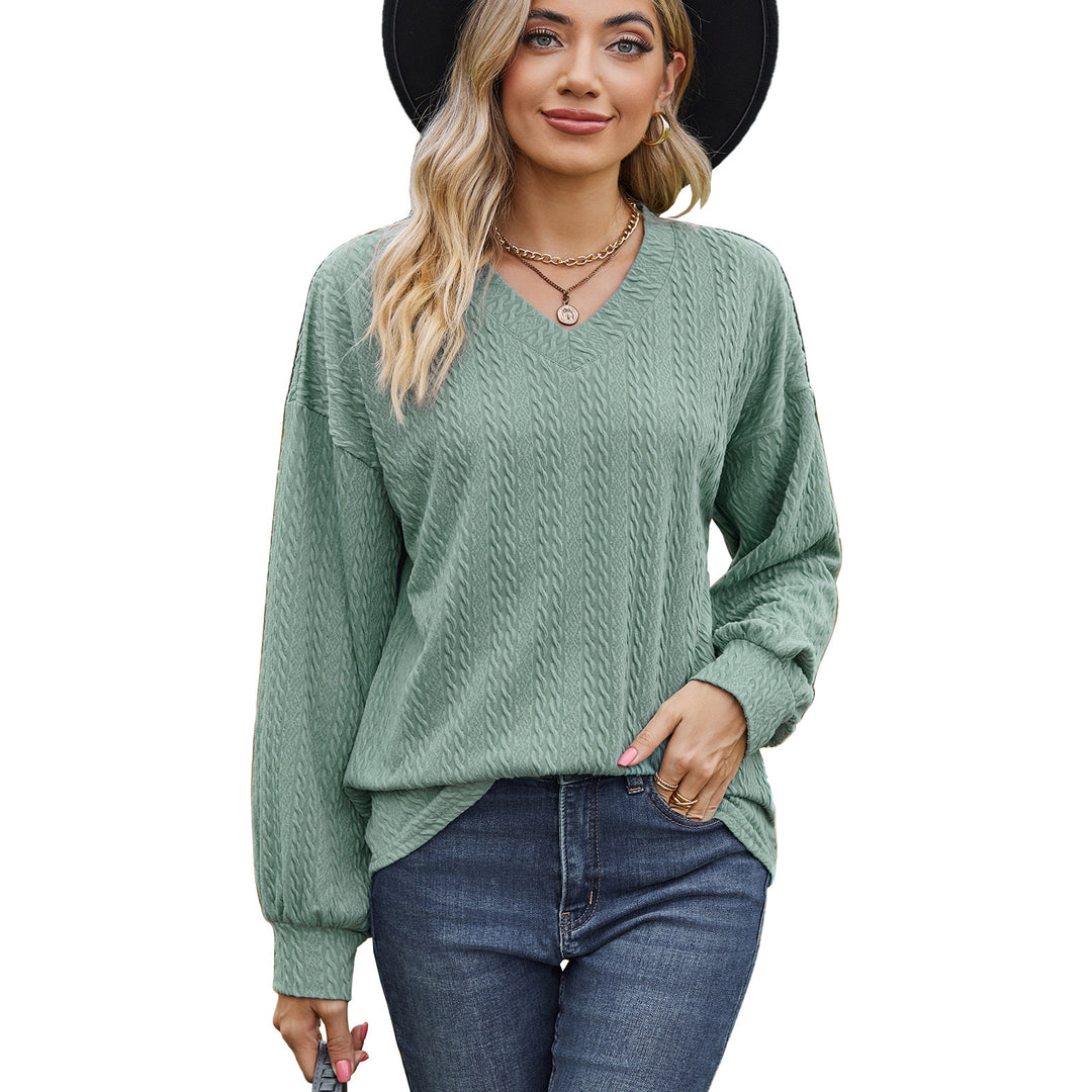 Ladies' viscose sweater with textured cable pattern and relaxed fit Lune London