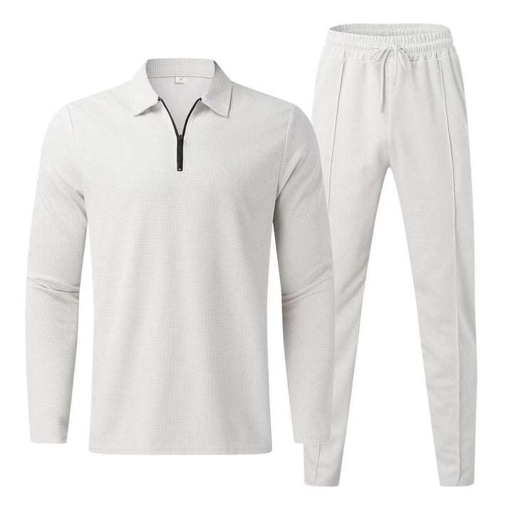 Casual long sleeve sports set for men with zipper and ergonomic cut Lune London
