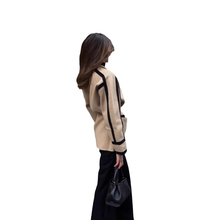 Trendy blazer-kimono for women with belt and contrasting details Lune London