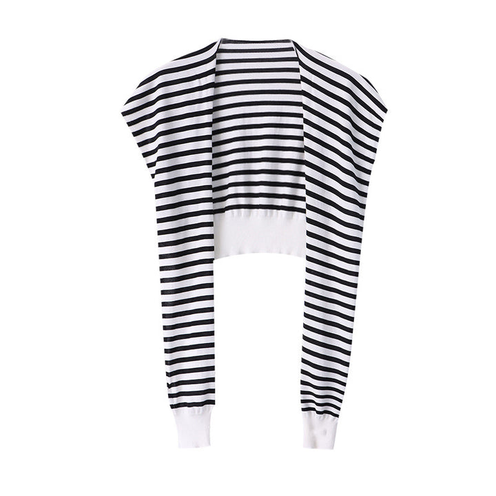 Women's Elegant Blouse with Striped Sweater Neckline Chic & Stil