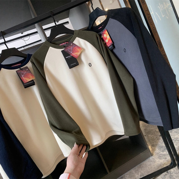 Femme haut en polaire avec manches raglan et grand confort de port Chic & Stil