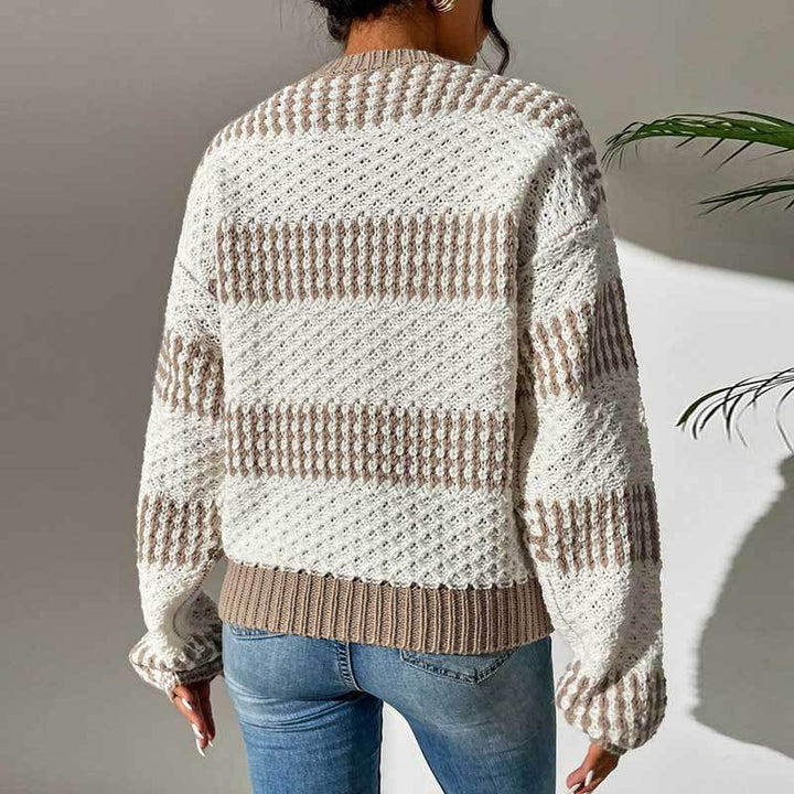 Pull en tricot pour femmes avec un motif texturé raffiné et une coupe oversized tendance Chic & Stil