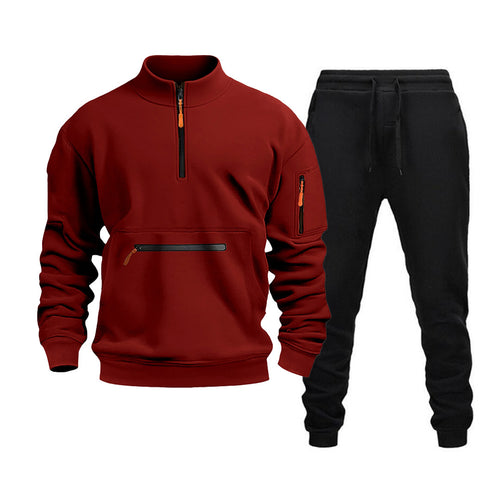 Men's sporty leisure set with practical zippered pockets and modern cut Lune London