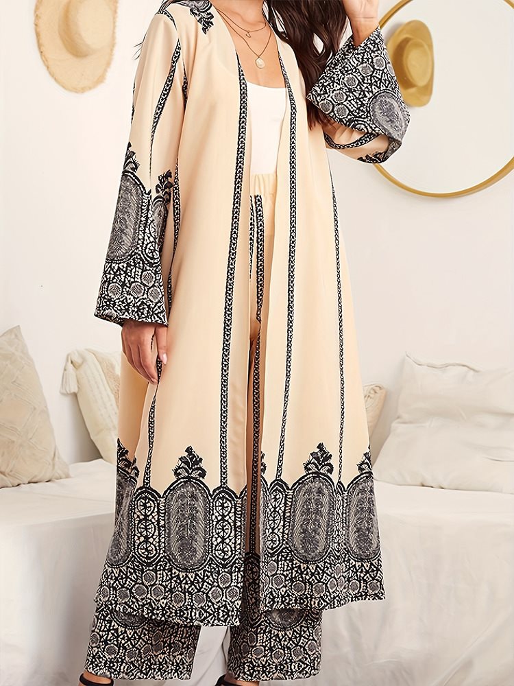 Ladies long kimono with delicate pattern Lune London
