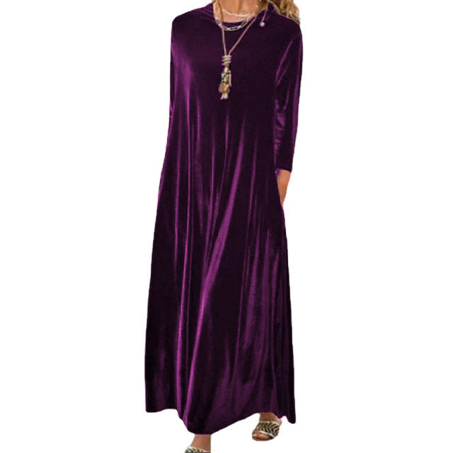 Women's maxi dress with elegant cut and pockets Lune London