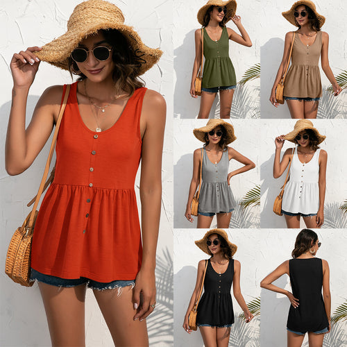 Sleeveless blouse for women with a flattering fit at the waist and a button placket Lune London