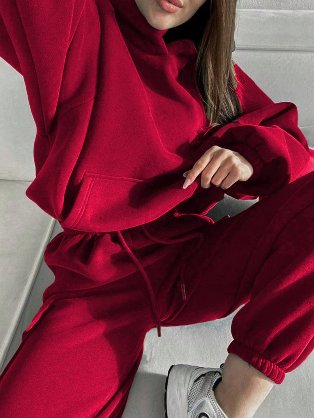 Women Sporty Hoodie Set and Chic Cargo Pants Style