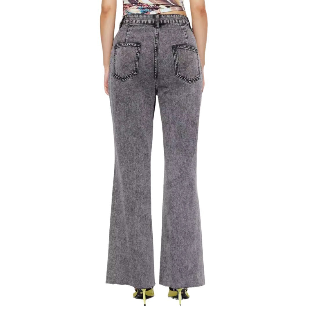 Jeans évasés pour femmes à taille haute et coutures détaillées Chic & Stil