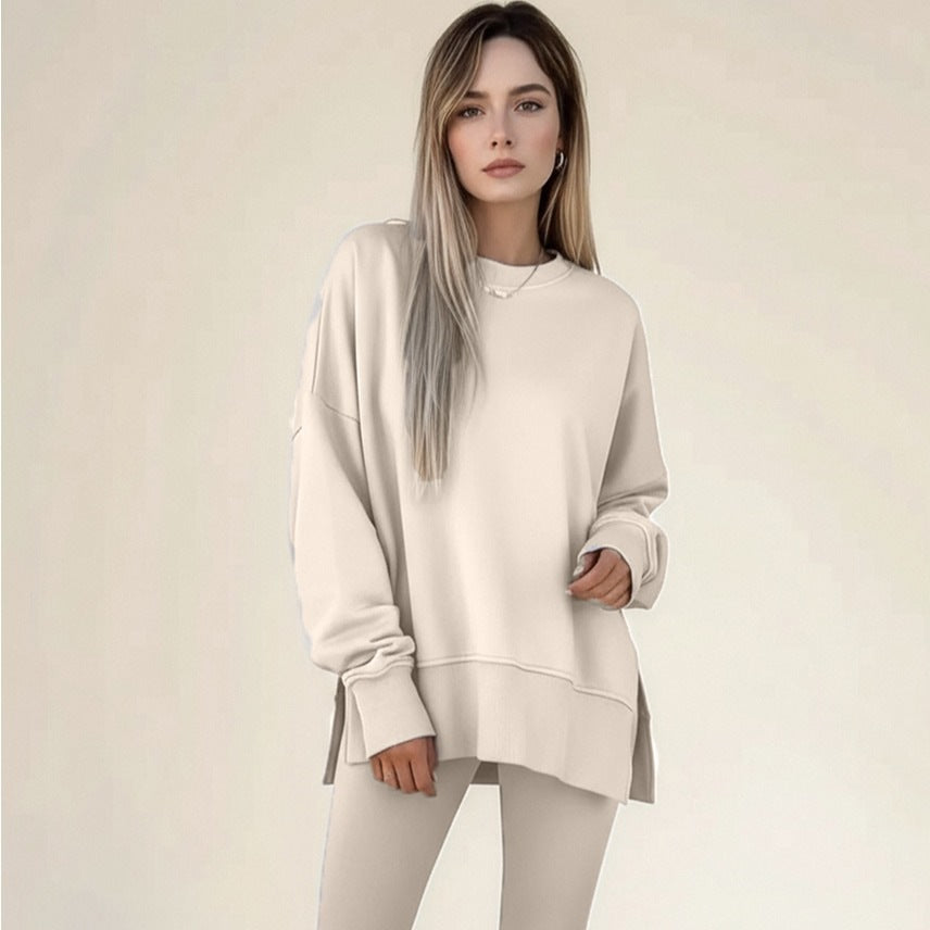Ladies Sport Leisure Set with Soft Sweatshirt and Comfortable Leggings Lune London