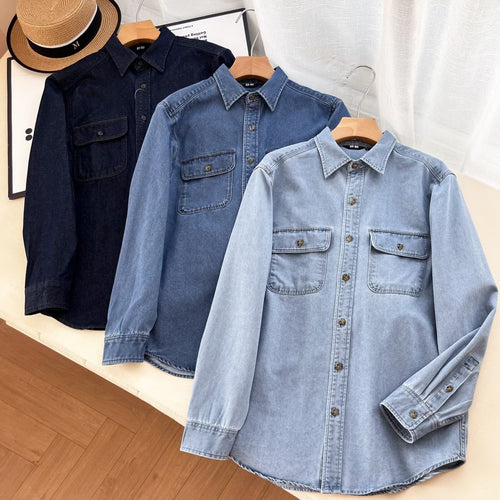 Chemisier en denim décontracté pour femmes avec poches poitrine Chic & Stil
