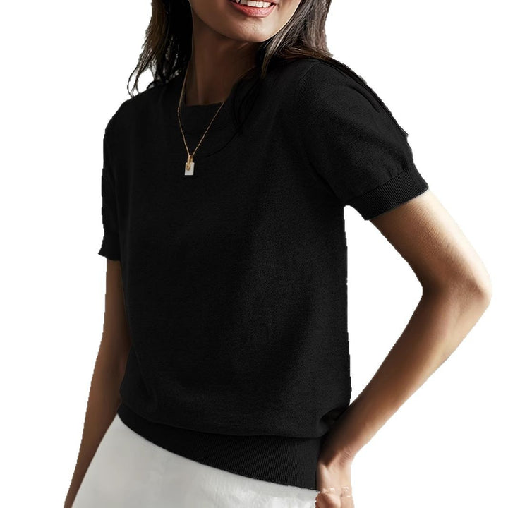 Fine knit sweater for women with a short sleeve silhouette and a soft fluid material Elegance and style