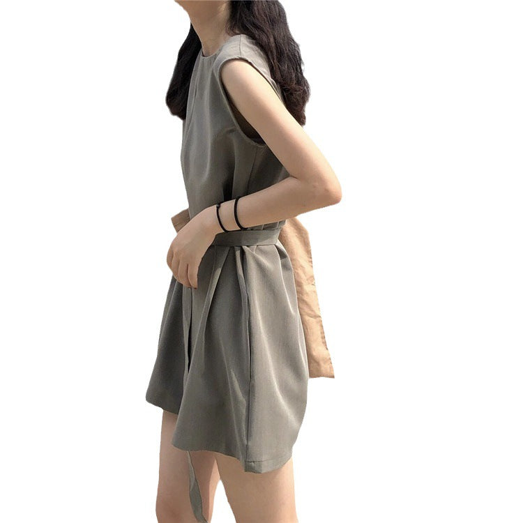 Women's jumpsuit with tailored design and practical pockets Lune London