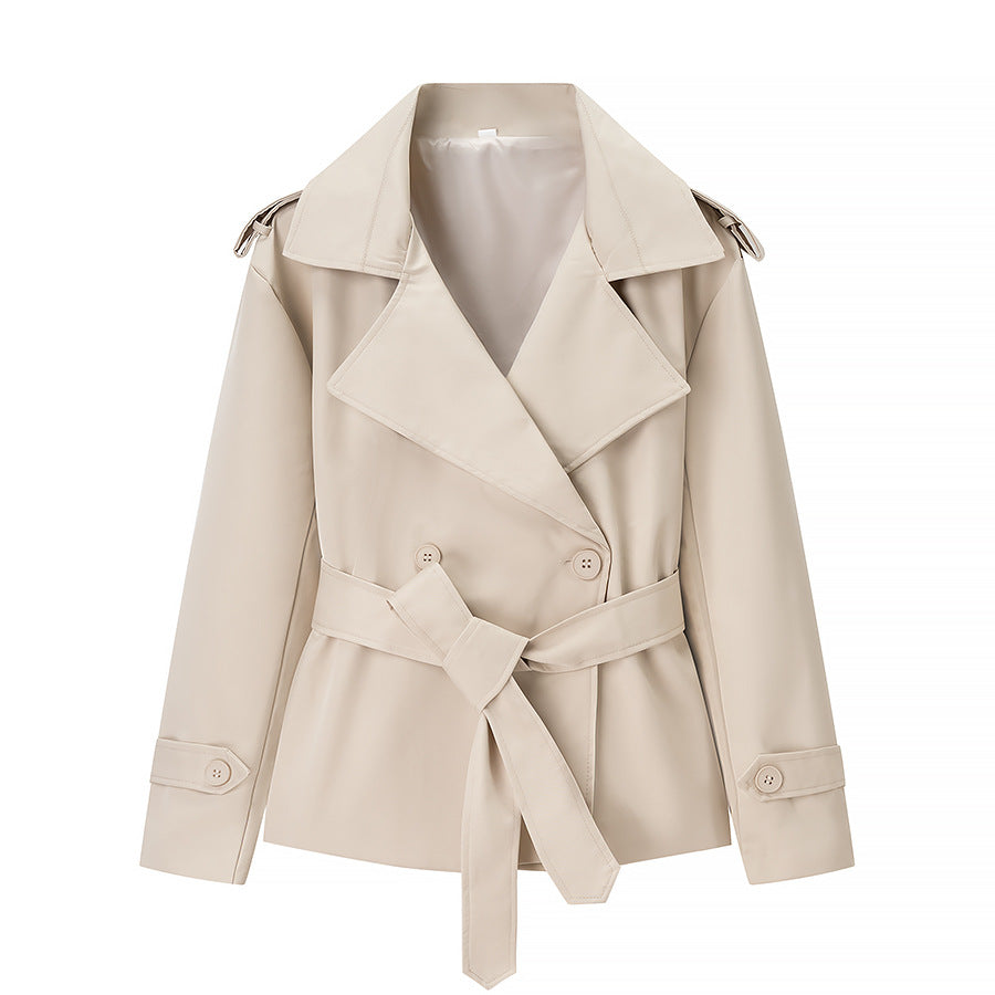 Manteau trench élégant pour femme avec ceinture et grands revers Chic & Stil
