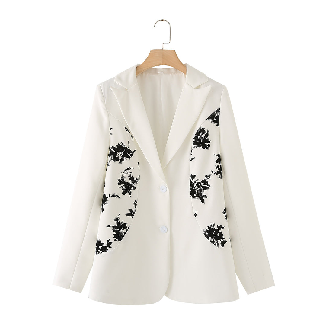Elegant blazer jacket for ladies with floral details and quality workmanship Lune London