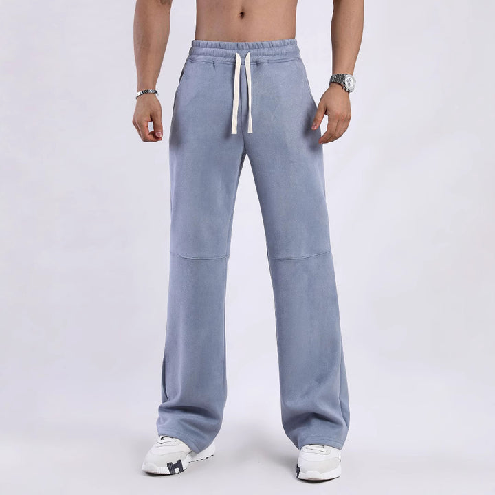 Comfortable lounge pants for women with elastic waist and practical pockets Lune London