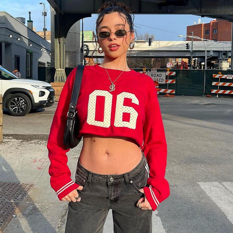 Pullover court à la mode pour femmes au look sportif avec imprimé frappant Lune London