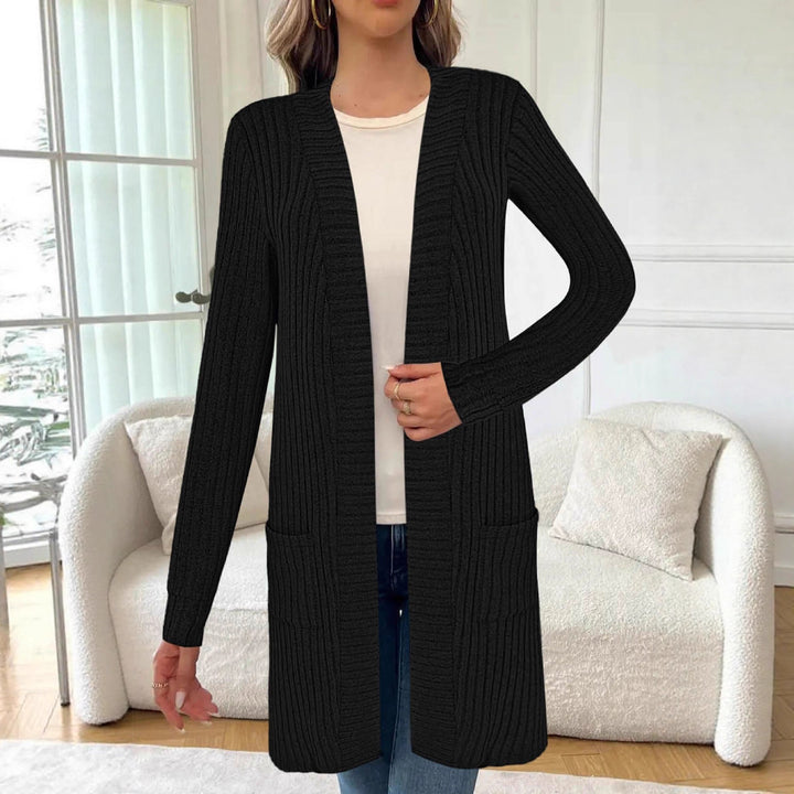 Long knitted jacket for women with side pockets and textured design Lune London
