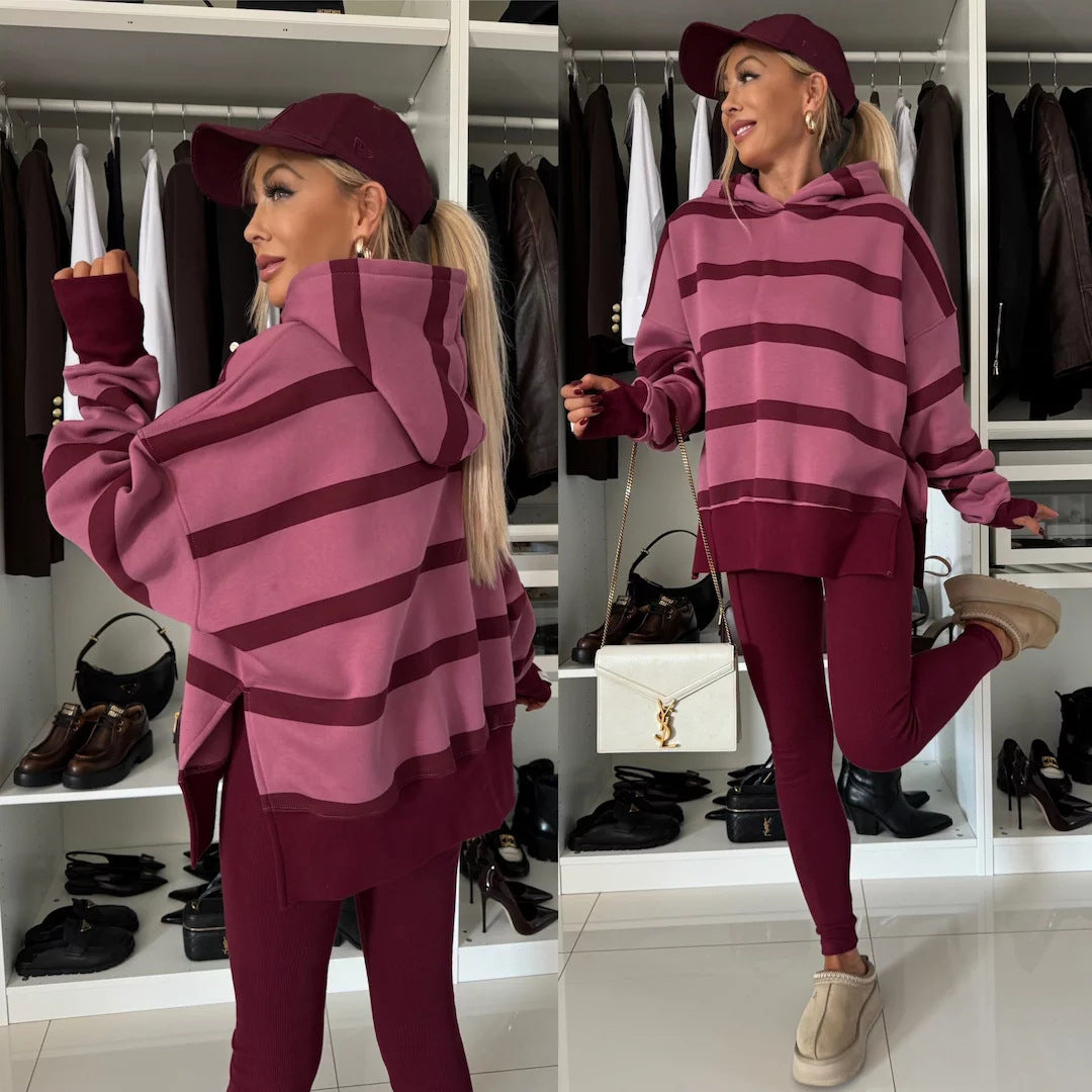 Women's casual hoodie with animal print and extended sleeves Chic & Stil