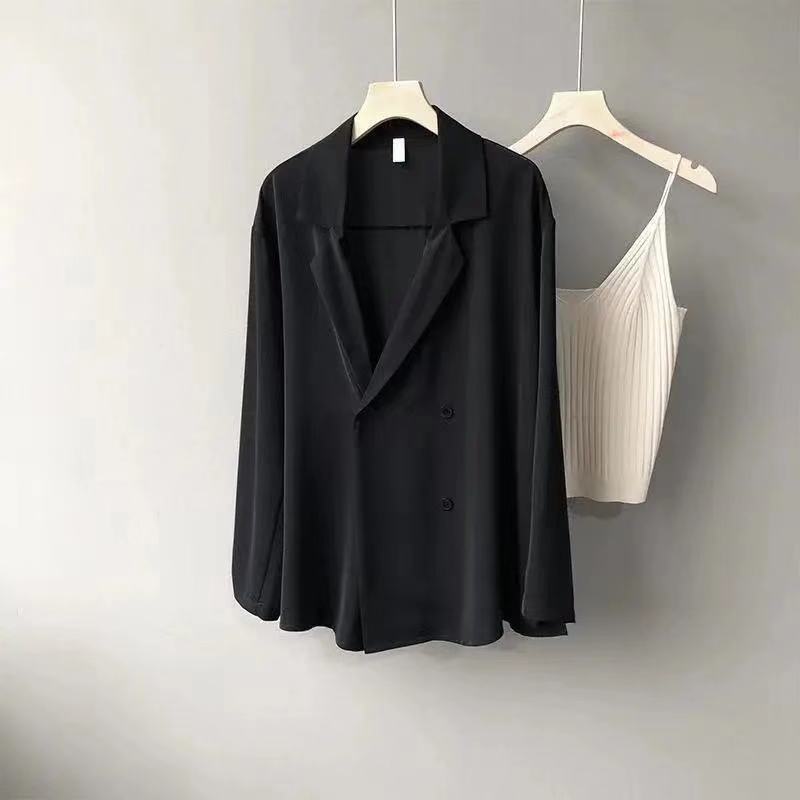 Ensemble blazer élégant pour femmes avec shorts à la mode Chic & Stil
