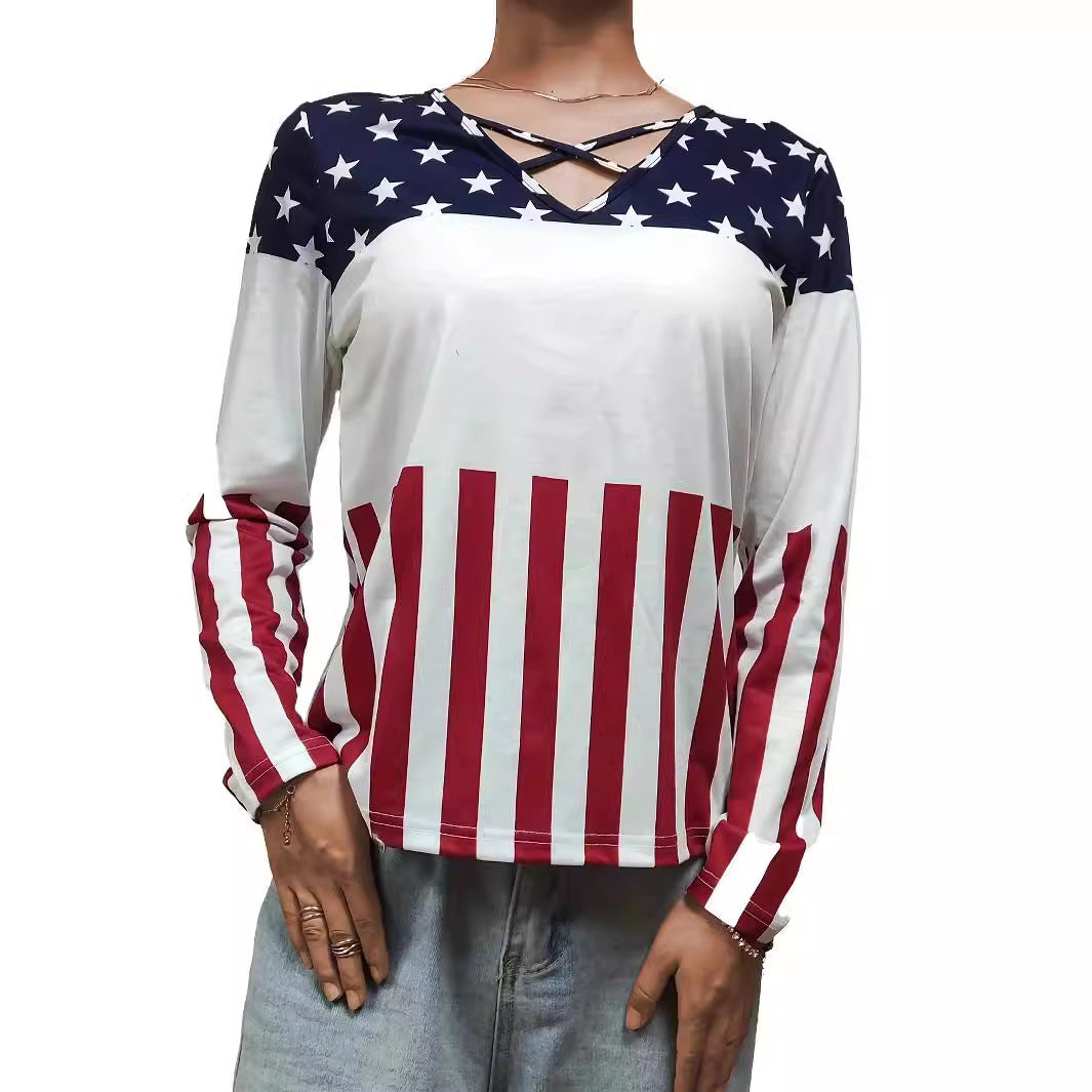 Casual long-sleeve shirt for women with a trendy leopard print and a refined V-neck Lune London