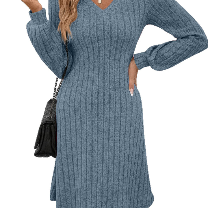 Robe en tricot pour femmes avec décolleté en V et manches bouffantes décontractées Chic & Stil
