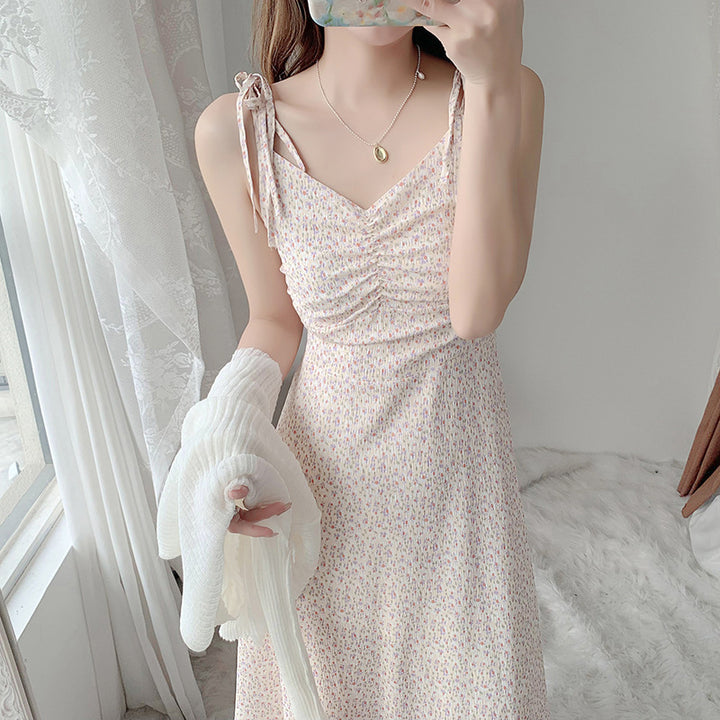 Robe d'été pour femmes avec des bretelles tressées et des détails en volants Chic & Stil