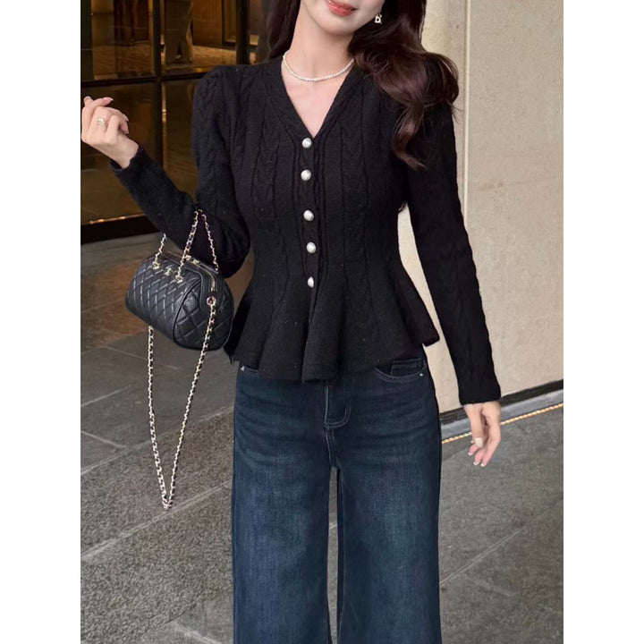 Cardigan pour femmes avec coupe ajustée et motif en corde Chic & Stil