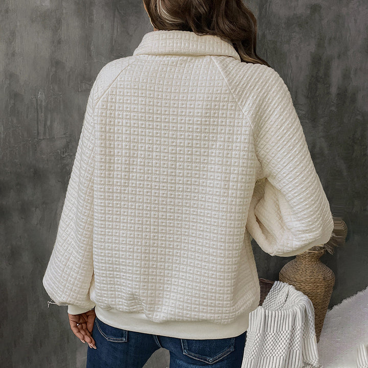 Lune London oversized casual sweater for women with textured pattern