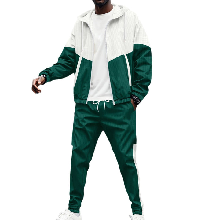 Men's sports suit with a modern color-block design and breathable materials Lune London