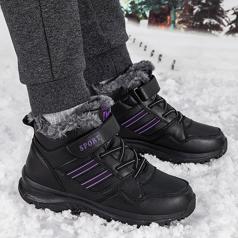 Women's winter hiking boots with non-slip sole and insulating lining Lune London