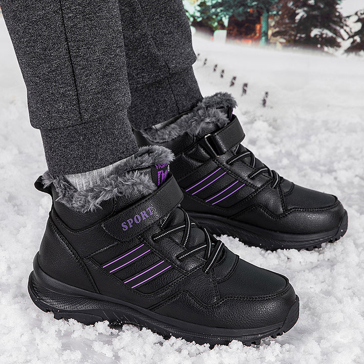 Women's winter hiking boots with non-slip sole and insulating lining Lune London