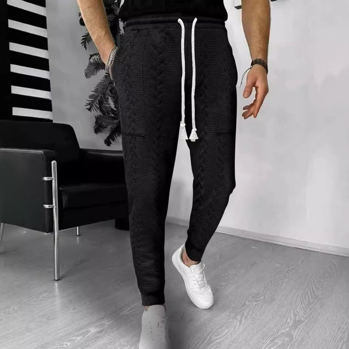 Cargo jogger pants for men with elastic waist and practical pockets Lune London