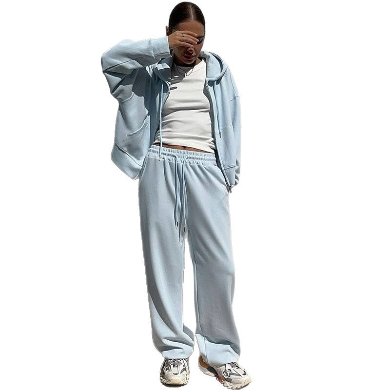 Women's oversized loungewear set with cropped hoodie and wide pants Lune London