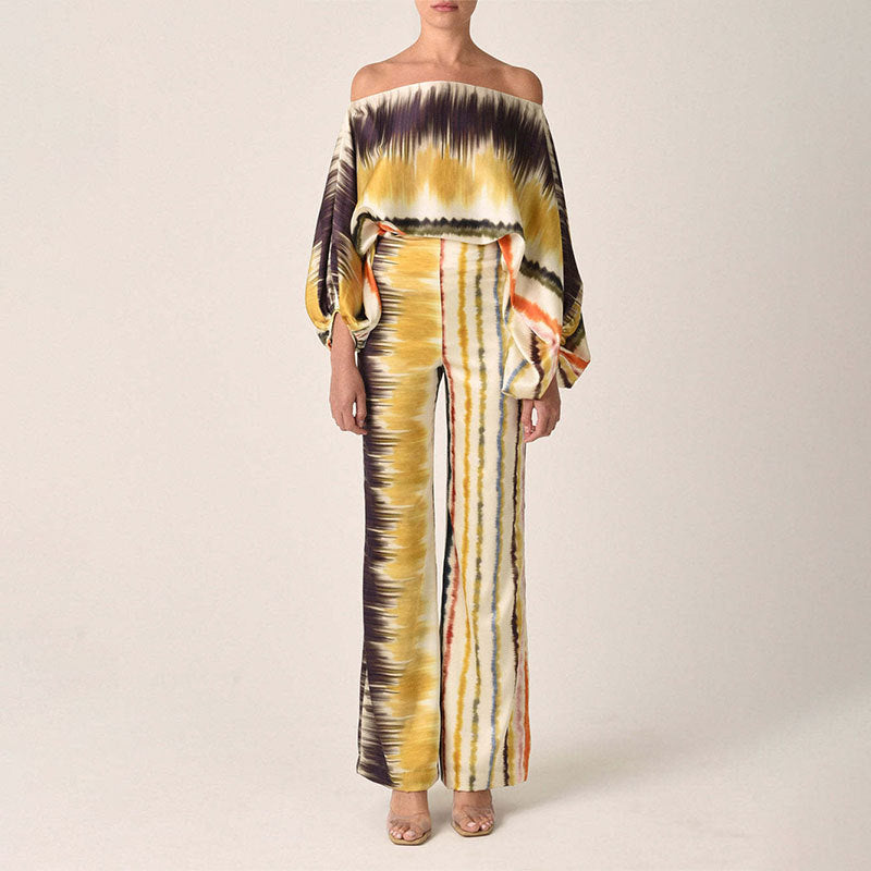 Ladies Elegant Jumpsuit with floral design and wide leg Lune London