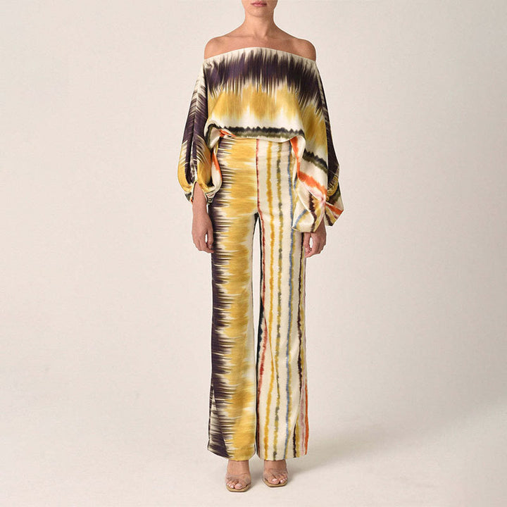 Ladies Elegant Jumpsuit with floral design and wide leg Lune London
