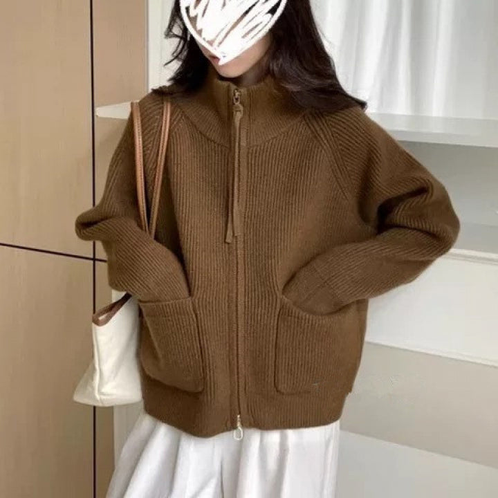 Cardigan femme avec col montant et poches pratiques Chic & Stil