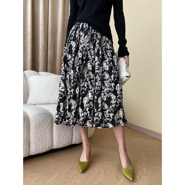 Ladies Elegant Midi Skirt with Floral Print and Airy Silhouette Chic & Stil