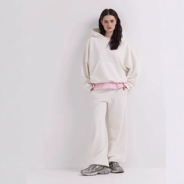 Oversized hoodie and chic and stylish puff pants