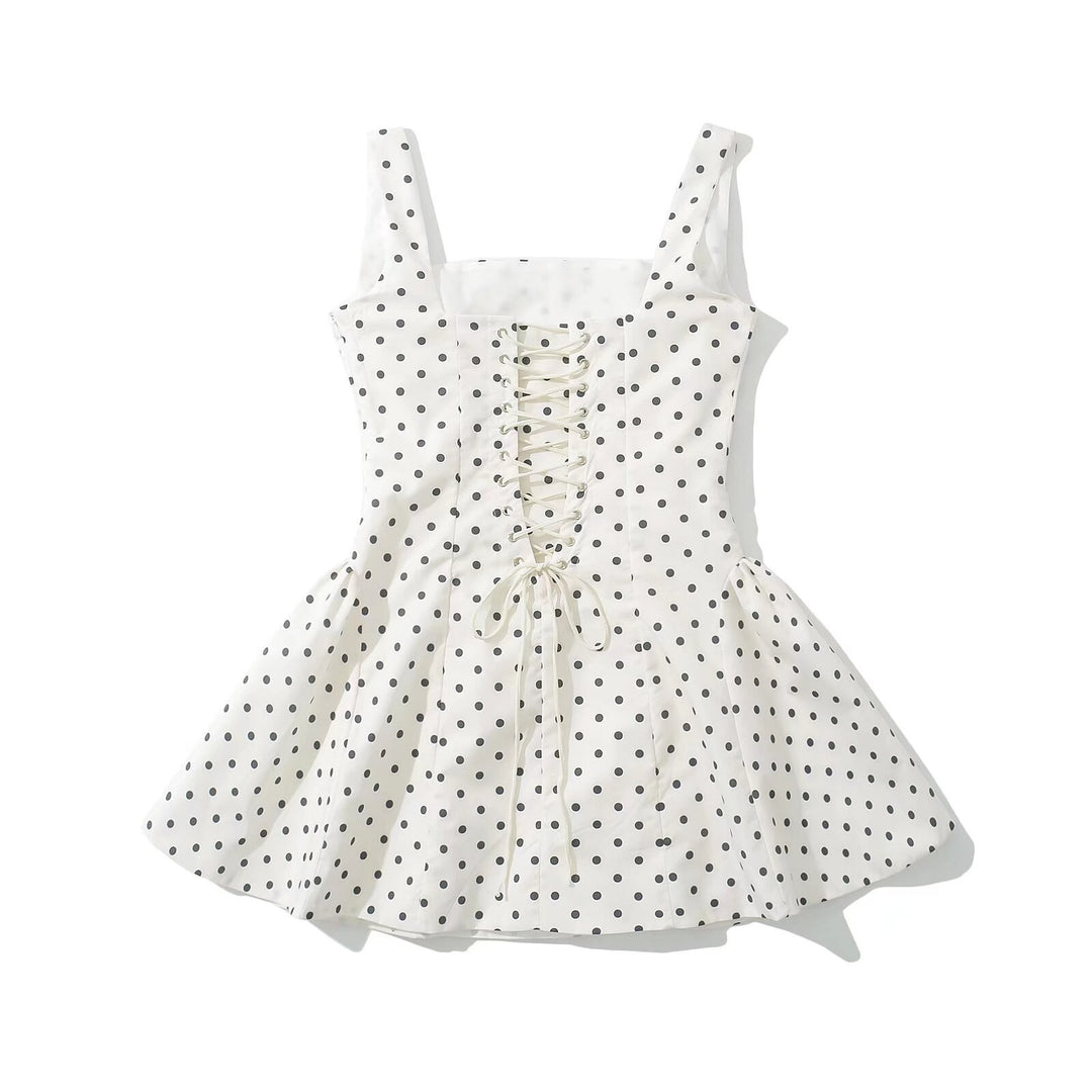 Short dress for women with a playful polka dot pattern and an elegant cut Lune London