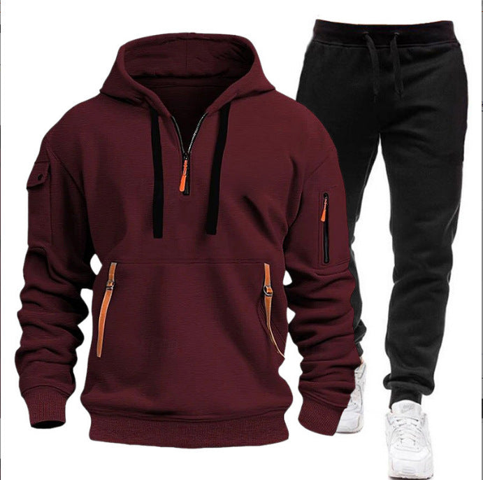 Women's hoodie with functional zip pockets and athletic fit Chic & Stil